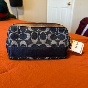 Coach Women’s cosmetic pouch